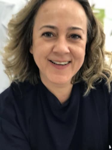 Op. Dr. Fatoş Özlem Yıldırım Profil Fotoğrafı