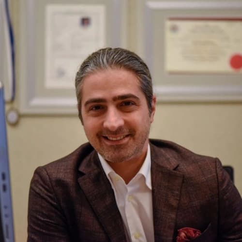 Op. Dr. İsmet Emrah Emre Profil Fotoğrafı