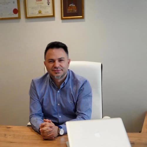 Uzm. Dr. Emre Tambay Profil Fotoğrafı