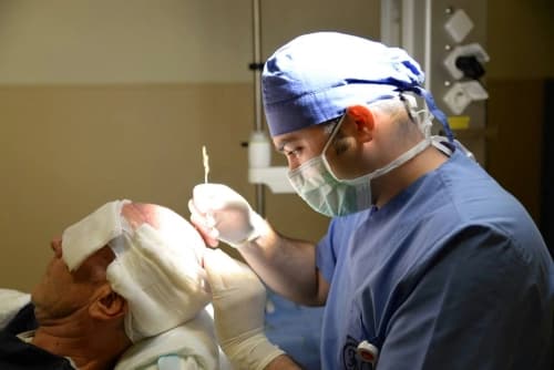 Dr. Abdulaziz Balwi Profil Fotoğrafı