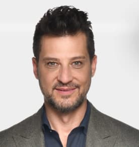Op. Dr. Cem Karas Profil Fotoğrafı