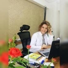 Uzm. Dr. Hüsniye Önelmiş Profil Fotoğrafı