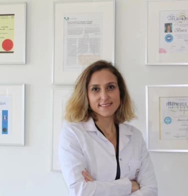 Dr. Dt. Burcu Buğurman Profil Fotoğrafı