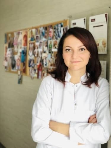 Doç. Dr. Emine Manolya Kara Profil Fotoğrafı
