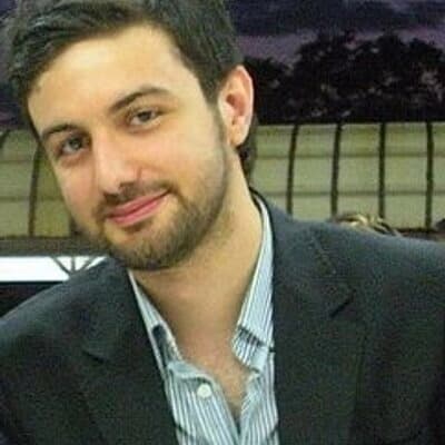 Dt. Emrah Gürbüz Profil Fotoğrafı