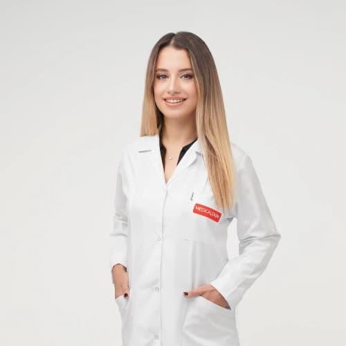 Klinik Psikolog Büşra Pekkoç Baskıcıoğlu Profil Fotoğrafı