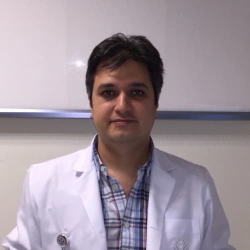 Prof. Dr. Akın Uğraş Profil Fotoğrafı