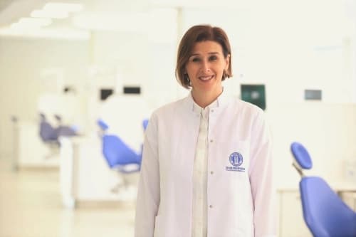 Prof. Dr. Deniz Gökçe MERAL Profil Fotoğrafı