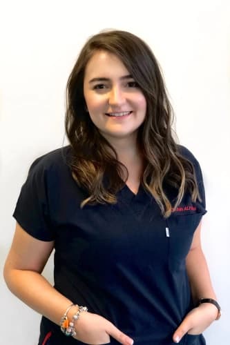 Dt. Selin Alpağan Özdemir