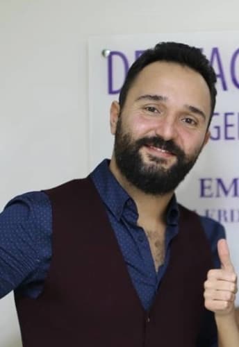 Dt. Emin Savaş Profil Fotoğrafı