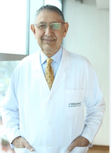 Prof. Dr. İLKER Çetin Profil Fotoğrafı