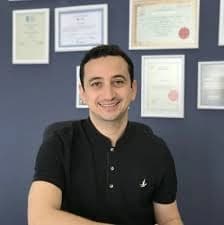 Uzm. Dr. Dt. Arda Meriç Profil Fotoğrafı