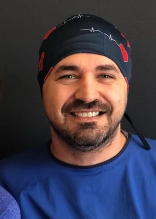 Dt. Enis Nuhoğlu Profil Fotoğrafı