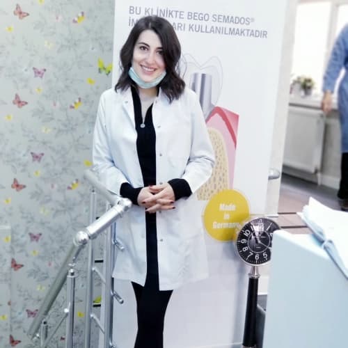 Dt. Gözde Çolak Gücer Profil Fotoğrafı