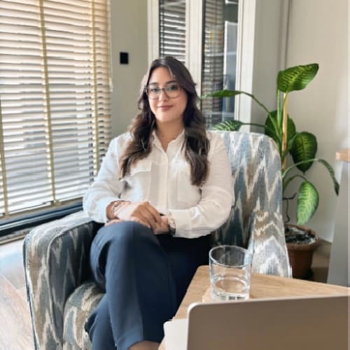 Uzm. Psk. M. Ece Yıldırım Profil Fotoğrafı