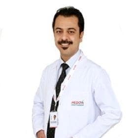Op. Dr. Serdar Özkan Profil Fotoğrafı