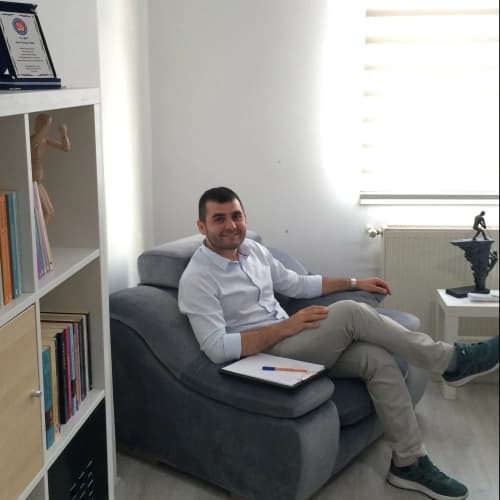 Uzm. Psk. Dan. Tunahan Uzun