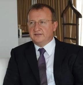 Op. Dr. Hüseyin Lüleci