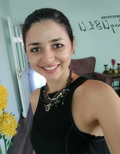 Dyt. İlkay Uslu Profil Fotoğrafı