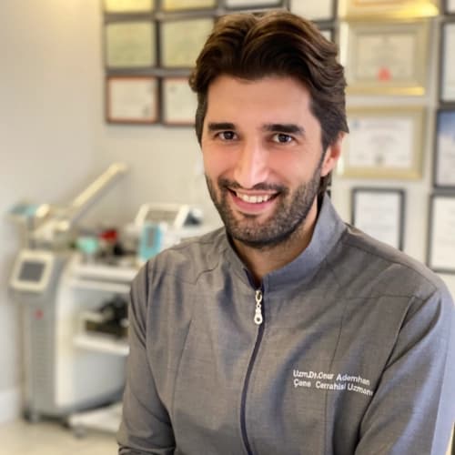 Uzm. Dr. Onur Ademhan Profil Fotoğrafı