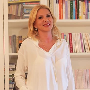 Pedagog Tansu Oskay Profil Fotoğrafı