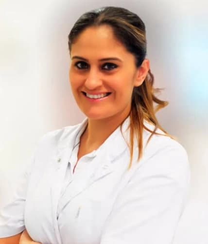 Dr. Dt. Oya Öztan Peker Profil Fotoğrafı