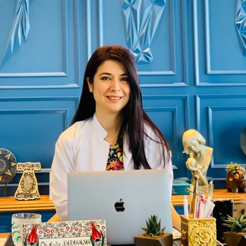 Op. Dr. Aylin Karahasan Profil Fotoğrafı