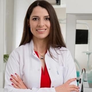 Dt. Nazmiye Elmacı Profil Fotoğrafı