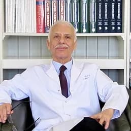 Prof. Dr. Yavuz Önol Profil Fotoğrafı