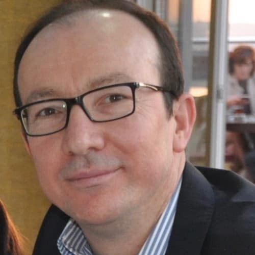 Dt. Oğuz Yöntem Profil Fotoğrafı