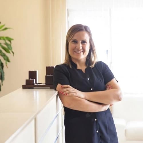 Dt. Firuzan Küçük Özkaral Profil Fotoğrafı