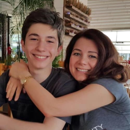 Dr. Dt. TC Aslıhan Balkanoğlu Uzunsakal