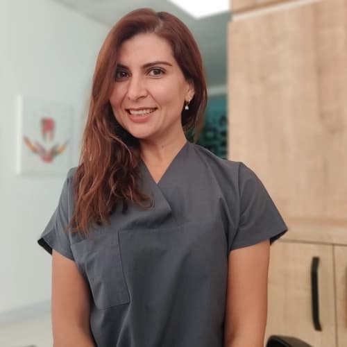 Dt. Tuğçe Karakan Profil Fotoğrafı