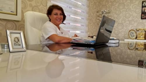 Dt. Enise Arzun Profil Fotoğrafı