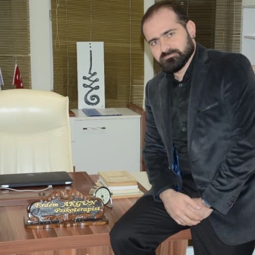 Klinik Psikolog Erdem Akgün Profil Fotoğrafı