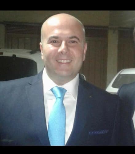 Op. Dr. Ahmet Özyazgan Profil Fotoğrafı