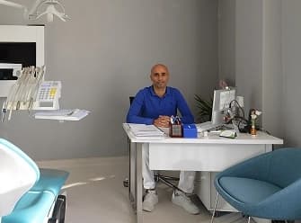 Dr. Dt. Vael Numan Profil Fotoğrafı