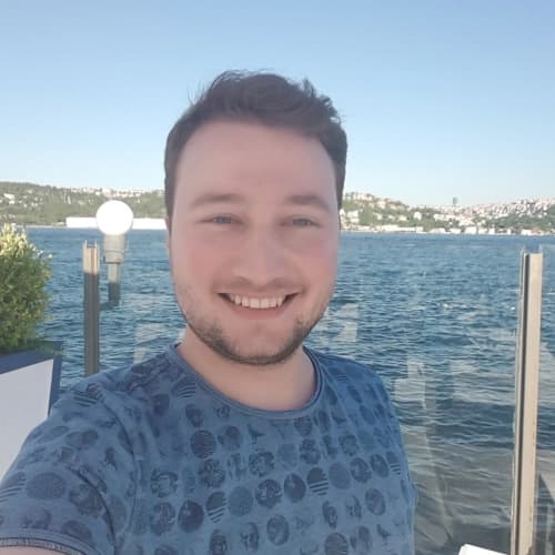 Uzm. Dr. Emir Demirtaş Profil Fotoğrafı