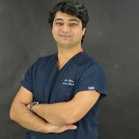 Dt. İBRAHİM HALİL Karakuş