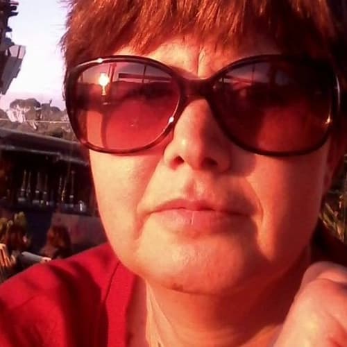 Dt. Ayşe Demirezen Dağhan Profil Fotoğrafı
