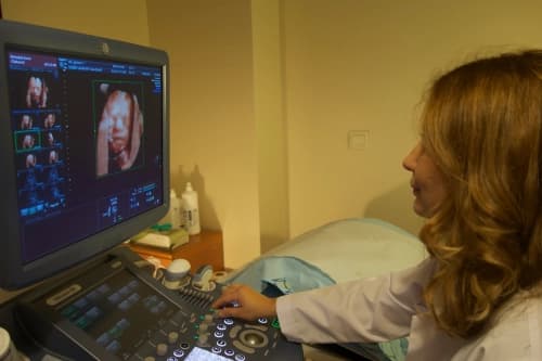 Uzm. Dr. Aylin Tekin Kaşıkçı Profil Fotoğrafı