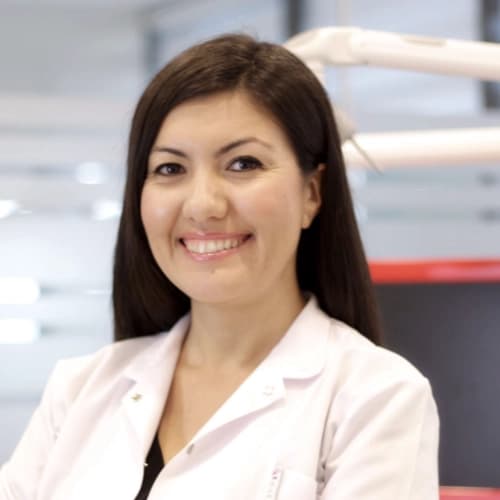 Dr. Dt. Yasemin Budak Profil Fotoğrafı