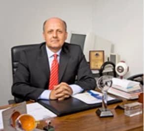 Prof. Dr. Şükrü Bayraktar