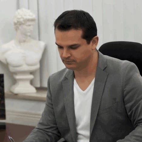 Op. Dr. Alper Bayraktar Profil Fotoğrafı