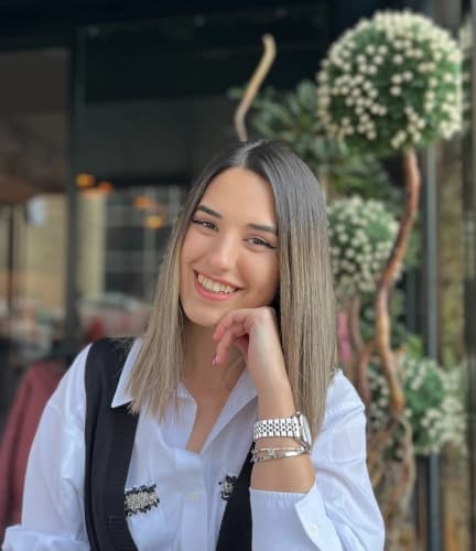 Aile Danışmanı Aslıhan Karakaş Profil Fotoğrafı