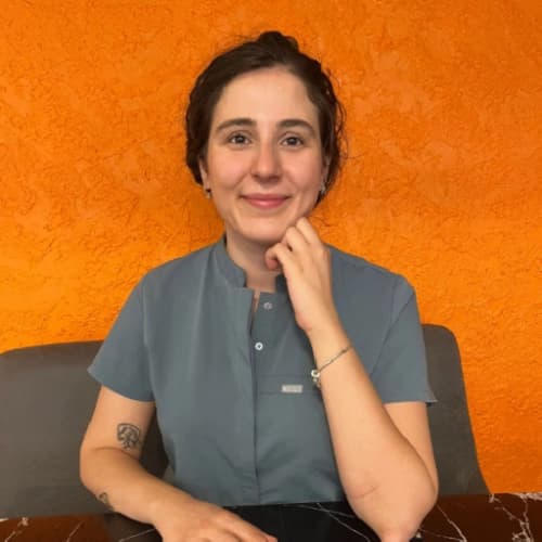 Dt. Ezgi Nur Demir Profil Fotoğrafı