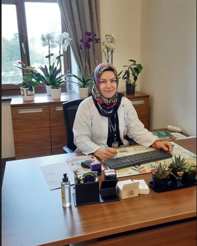 Uzm. Dr. İnci İnce Profil Fotoğrafı