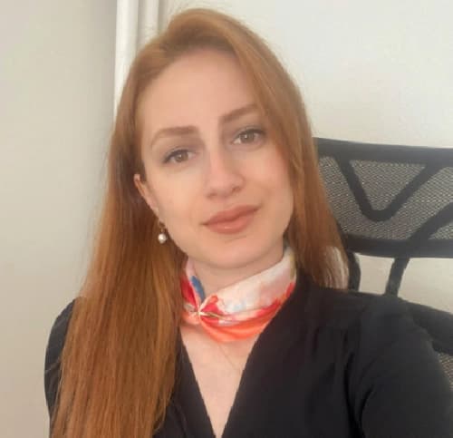 Klinik Psikolog Mümine Ağaç Profil Fotoğrafı