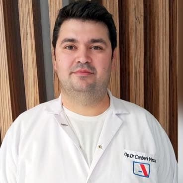 Op. Dr. Canberk Mirza Profil Fotoğrafı