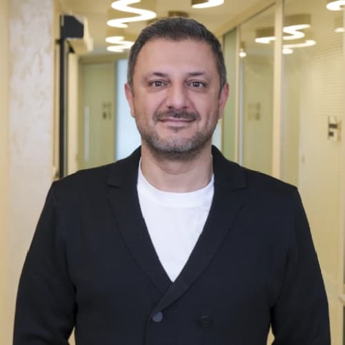 Uzm. Dr. Cem AKMAN